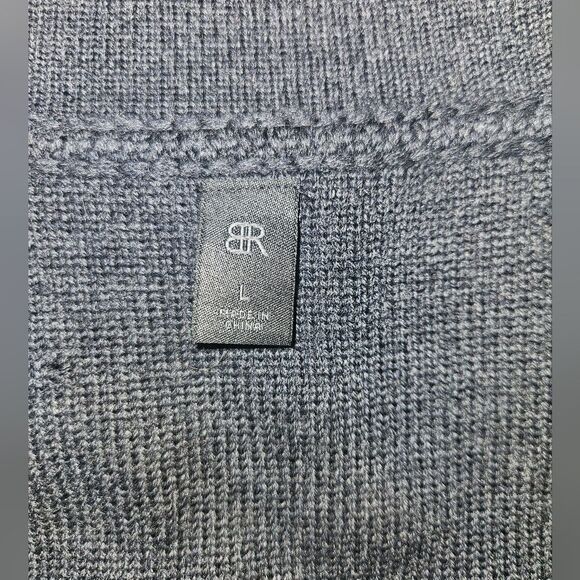 Banana Republic 100% Merino Extrafine Wool Gray Long Line Button-Down Cardigan L - Picture 3 of 13